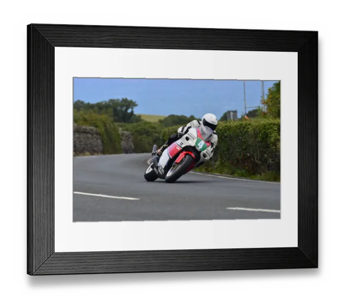 Framed Print : Brian Mateer (Yamaha) 2014 Supertwin Manx Grand Prix Framed Print : Brian Mateer (Yamaha) 2014 Supertwin Manx Grand Prix