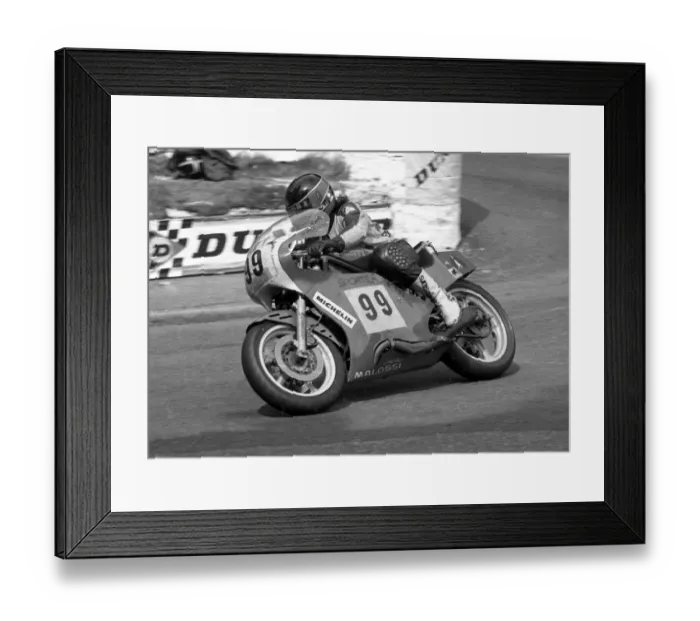 Framed Print : Peter Muir (Ducati) 1986 Senior TT Framed Print : Peter Muir (Ducati) 1986 Senior TT