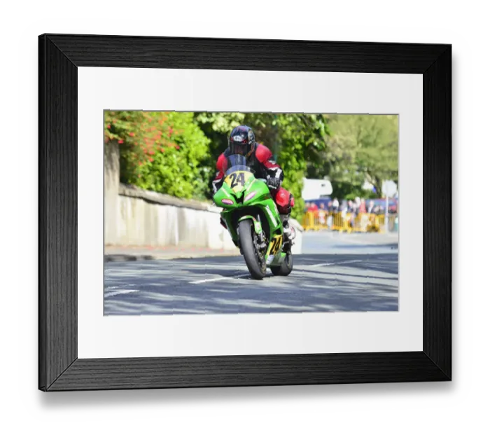 Framed Print : Jason Corcoran (Yamaha) 2014 Senior Manx Grand Prix Framed Print : Jason Corcoran (Yamaha) 2014 Senior Manx Grand Prix
