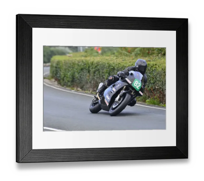 Framed Print : James Buckett (Kawasaki) 2014 Lightweight Manx Grand Prix Framed Print : James Buckett (Kawasaki) 2014 Lightweight Manx Grand Prix