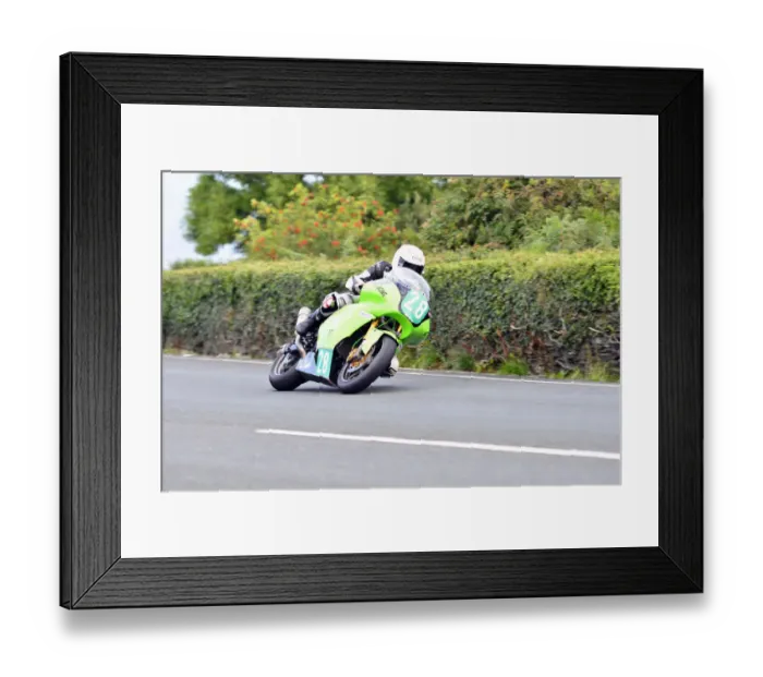 Framed Print : Stephen Harper (Kawasaki) 2014 Supertwin Manx Grand Prix Framed Print : Stephen Harper (Kawasaki) 2014 Supertwin Manx Grand Prix