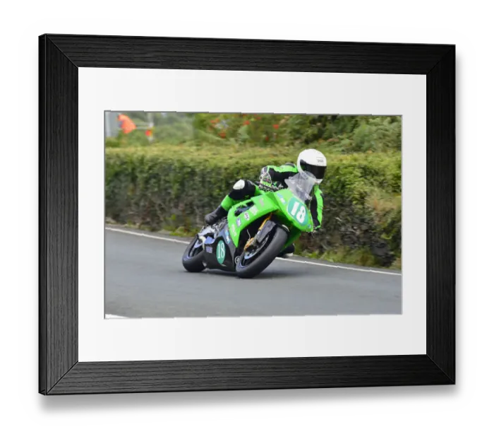 Framed Print : Ian Gardner (Kawasaki) 2014 Supertwin Manx Grand Prix Framed Print : Ian Gardner (Kawasaki) 2014 Supertwin Manx Grand Prix