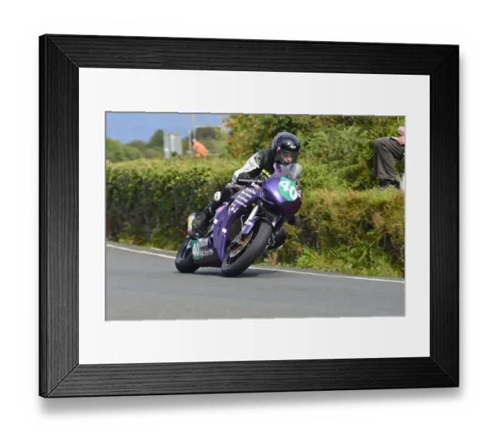 Framed Print : Ali Foster (Kawasaki) 2014 Supertwin Manx Grand Prix Framed Print : Ali Foster (Kawasaki) 2014 Supertwin Manx Grand Prix