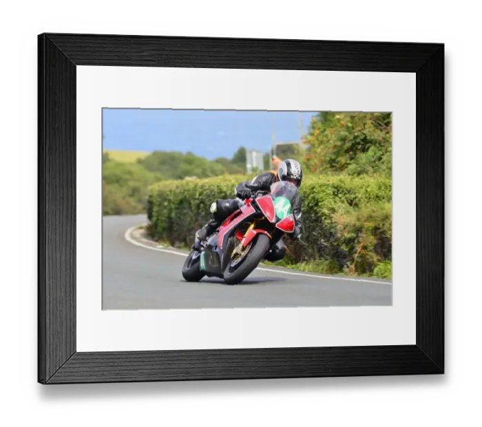 Framed Print : Robert Mack (Kawasaki) 2014 Supertwin Manx Grand Prix Framed Print : Robert Mack (Kawasaki) 2014 Supertwin Manx Grand Prix