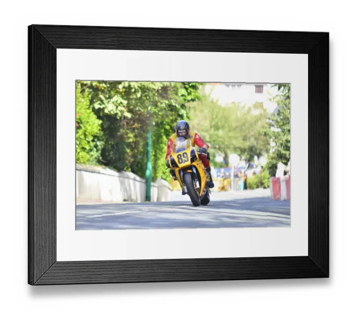 Framed Print : Wade Boyd (Suzuki) 2014 Senior Manx Grand Prix Framed Print : Wade Boyd (Suzuki) 2014 Senior Manx Grand Prix