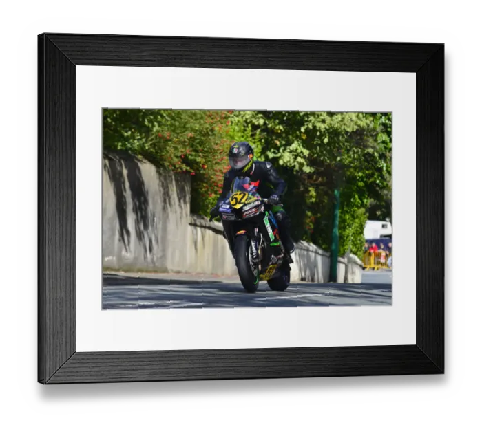 Framed Print : Rob Livesey (Honda) 2014 Senior Manx Grand Prix