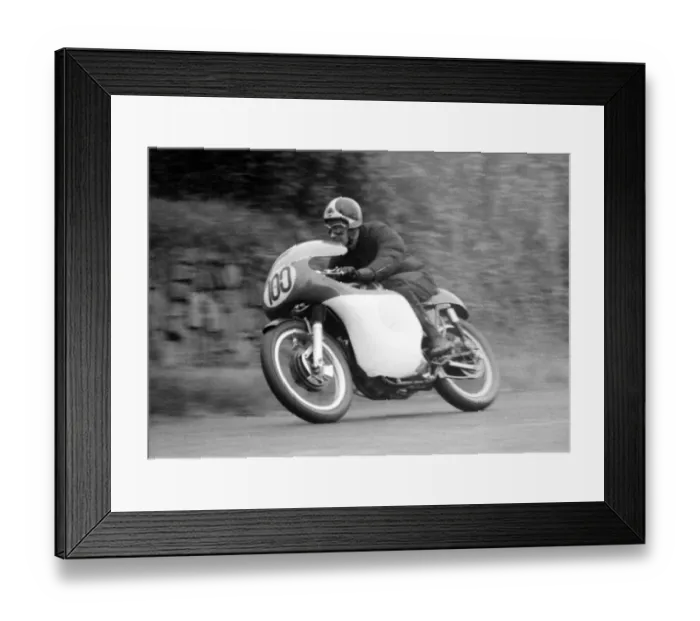 Framed Print : Ernie Wooder (Matchless) 1962 Senior Manx Grand Prix Framed Print : Ernie Wooder (Matchless) 1962 Senior Manx Grand Prix