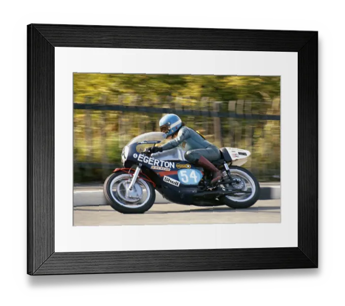 Framed Print : Les Trotter (Egerton Yamaha) 1975 Junior Manx Grand Prix