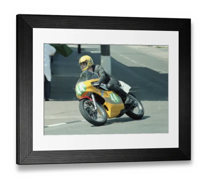 Framed Print : Ken Inwood (Yamaha) 1983 Junior TT Framed Print : Ken Inwood (Yamaha) 1983 Junior TT