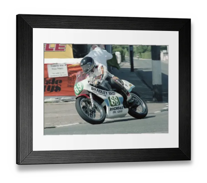 Framed Print : Raymond Campbell (Yamaha) 1983 Junior TT Framed Print : Raymond Campbell (Yamaha) 1983 Junior TT