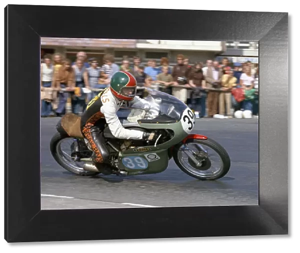 Phil Nicholls (Norton) 1975 Junior Manx Grand Prix