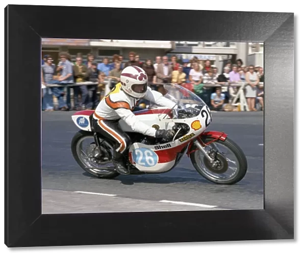 Bob Pails (Yamaha) 1975 Junior Manx Grand Prix