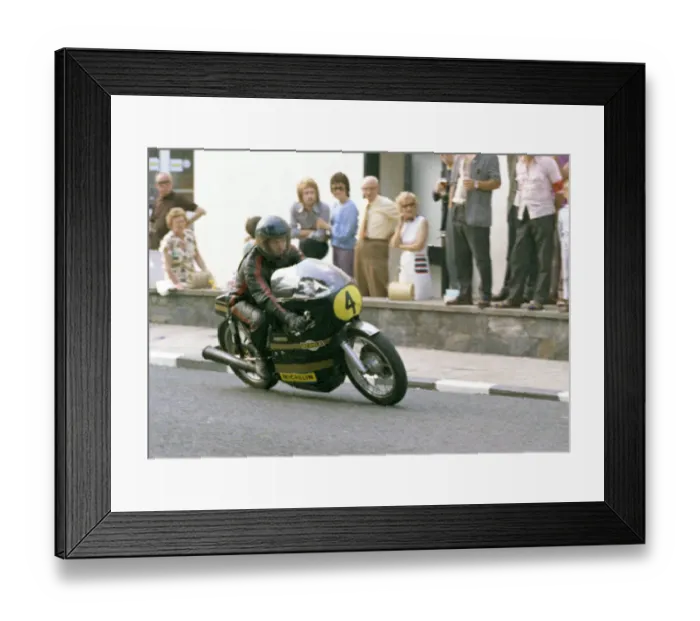 Framed Print : David Logan (Cowles Seeley) 1975 Senior Manx Grand Prix Framed Print : David Logan (Cowles Seeley) 1975 Senior Manx Grand Prix