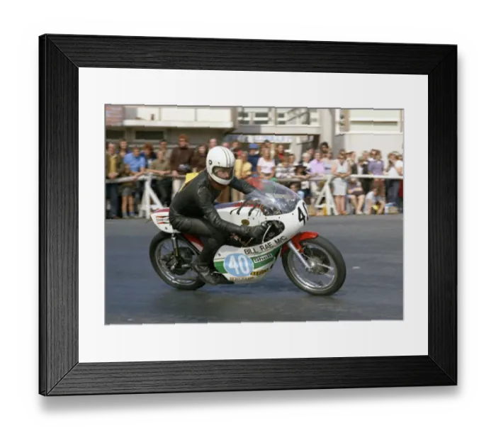 Framed Print : Geoff Tunstall (Yamaha) 1975 Junior Manx Grand Prix Framed Print : Geoff Tunstall (Yamaha) 1975 Junior Manx Grand Prix