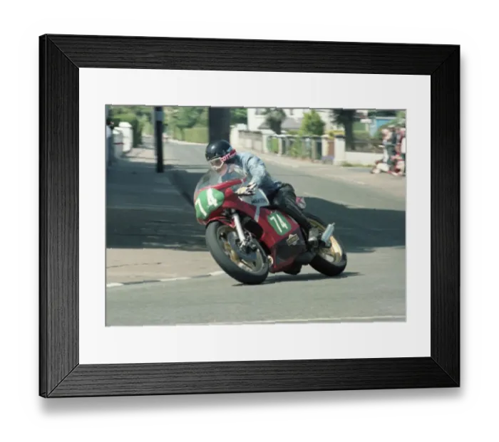 Framed Print : Walter Dawson (Maxton) 1983 Junior TT Framed Print : Walter Dawson (Maxton) 1983 Junior TT