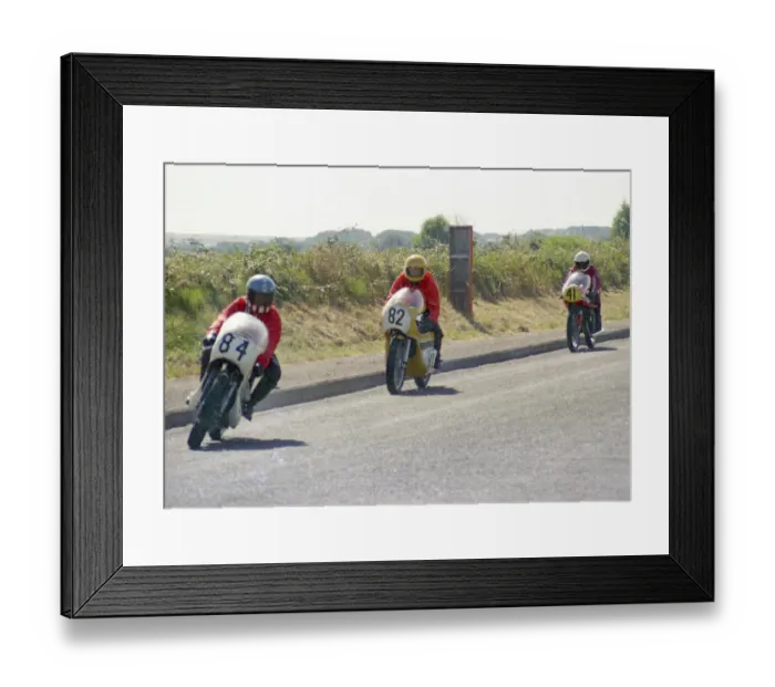 Framed Print : J Percival (Honda), John Dickenson (Yamaha) & P Knowles (Kawasaki) 1976 Jurby Road Framed Print : J Percival (Honda), John Dickenson (Yamaha) & P Knowles (Kawasaki) 1976 Jurby Road