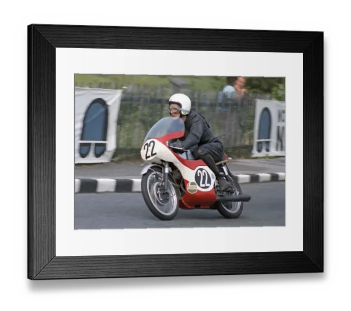 Framed Print : Brian Kaye (Honda) 1970 Ultra Lightweight TT Framed Print : Brian Kaye (Honda) 1970 Ultra Lightweight TT