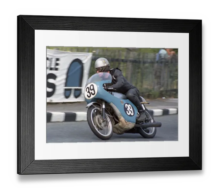Framed Print : Bill Barker (Honda) 1970 Ultra Lightweight TT Framed Print : Bill Barker (Honda) 1970 Ultra Lightweight TT