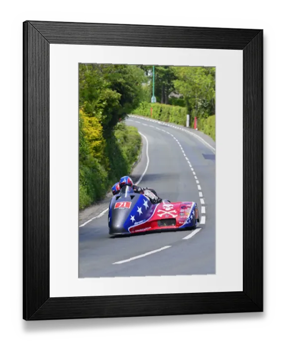 Framed Print : Remy Guignard & Frederique Poux (SGR Honda) 2015 Sidecar TT Framed Print : Remy Guignard & Frederique Poux (SGR Honda) 2015 Sidecar TT