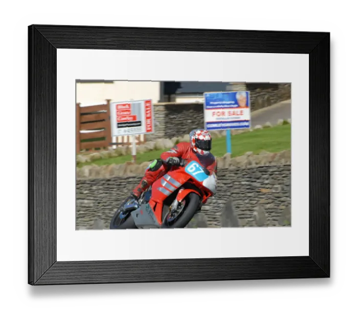 Framed Print : Iain Hill (Honda) 2007 Junior Manx Grand Prix Framed Print : Iain Hill (Honda) 2007 Junior Manx Grand Prix