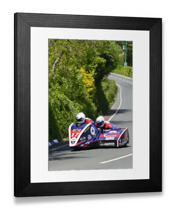 Framed Print : Greg Lambert & Kenny Cole (GLR Honda) 2015 Sidecar TT Framed Print : Greg Lambert & Kenny Cole (GLR Honda) 2015 Sidecar TT