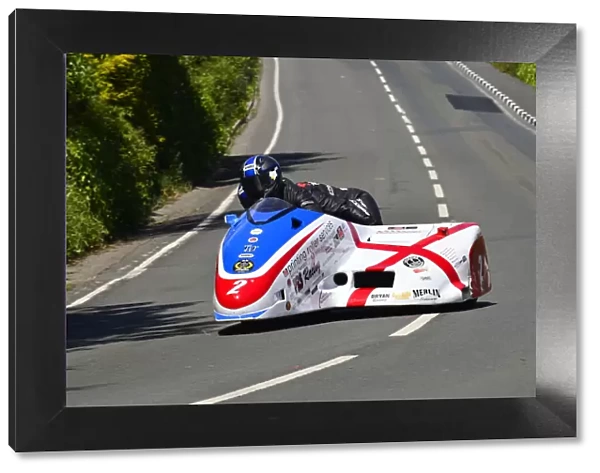 Conrad Harrison & Mike Aylott (Shelbourne Honda) 2015 Sidecar TT