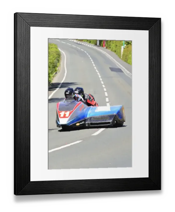 Framed Print : Gary Knight & Jason Crowe (DMR Kawasaki) 2015 Sidecar TT Framed Print : Gary Knight & Jason Crowe (DMR Kawasaki) 2015 Sidecar TT