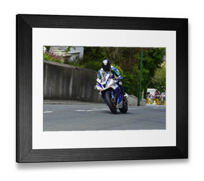 Framed Print : Ivan Lintin (Kawasaki) 2015 Superbike TT Framed Print : Ivan Lintin (Kawasaki) 2015 Superbike TT