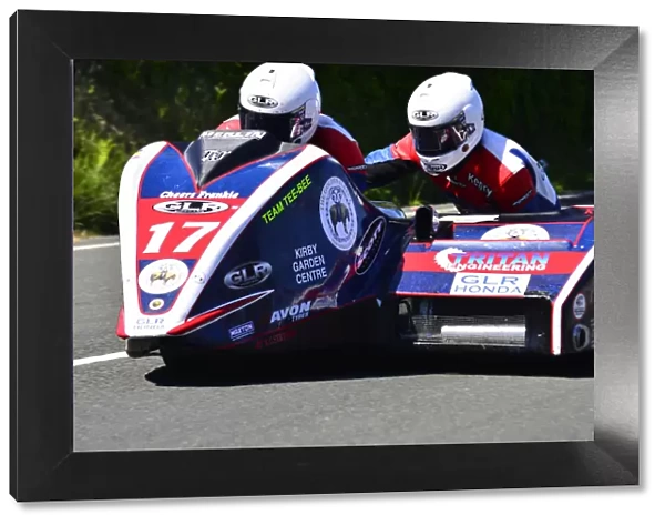 Greg Lambert & Kenny Cole (GLR Honda) 2015 Sidecar TT