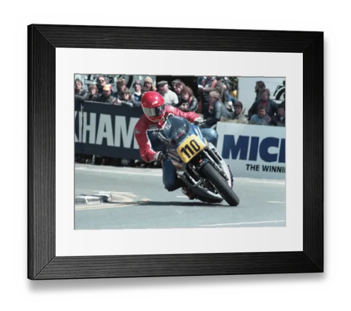 Framed Print : Toni Rechberger (Kawasaki) 1985 Senior TT Framed Print : Toni Rechberger (Kawasaki) 1985 Senior TT