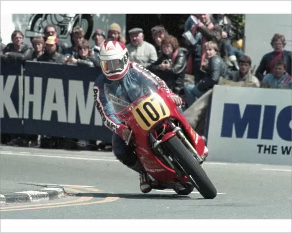 Colin Parker (Kawasaki) 1985 Senior TT