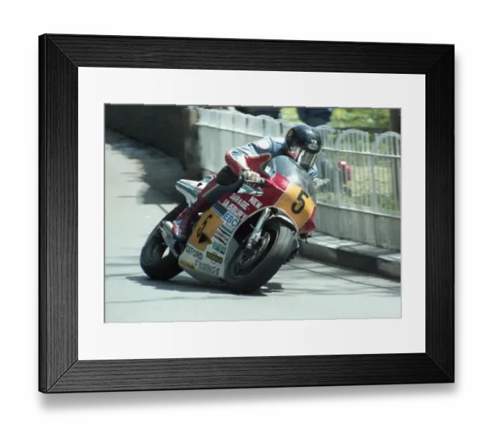 Framed Print : Trevor Nation (Suzuki) 1985 Senior TT Framed Print : Trevor Nation (Suzuki) 1985 Senior TT