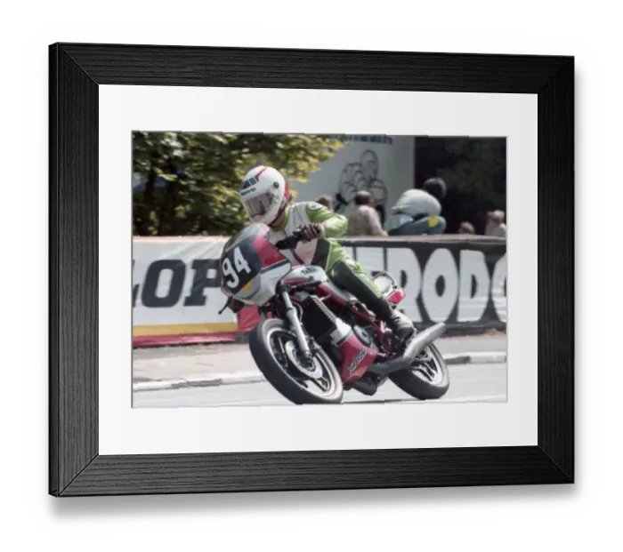 Framed Print : John Schoenemann (Yamaha) 1985 Formula Two TT Framed Print : John Schoenemann (Yamaha) 1985 Formula Two TT