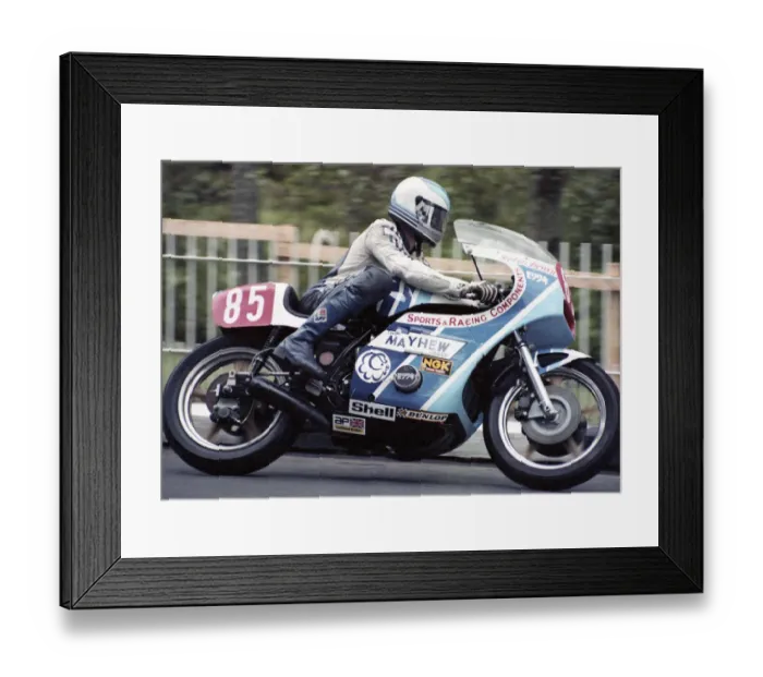 Framed Print : Robin Drury (Moriwaki Kawasaki) 1980 Formula One TT Framed Print : Robin Drury (Moriwaki Kawasaki) 1980 Formula One TT