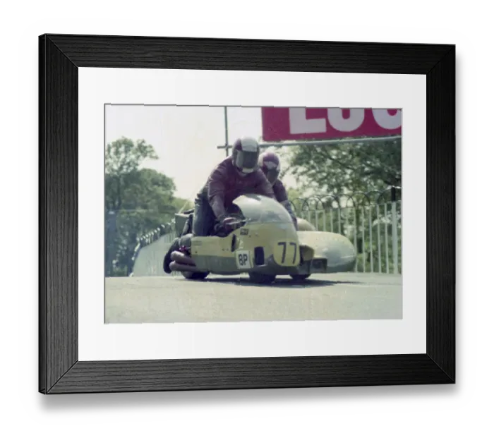 Framed Print : Alan May & Mick Gray (Weslake) 1976 1000 Sidecar TT Framed Print : Alan May & Mick Gray (Weslake) 1976 1000 Sidecar TT