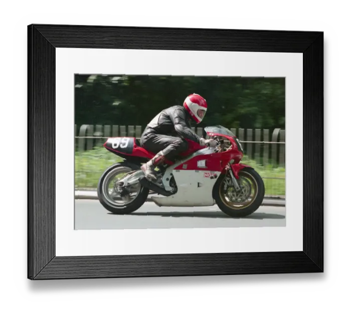 Framed Print : Roy Jeffreys (Kawasaki) 1999 Singles TT Framed Print : Roy Jeffreys (Kawasaki) 1999 Singles TT