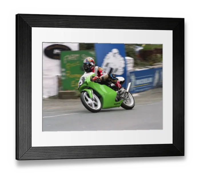 Framed Print : Jon Vincent (Honda) 1999 Ultra Lightweight TT Framed Print : Jon Vincent (Honda) 1999 Ultra Lightweight TT