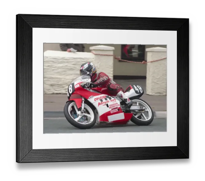 Framed Print : Ray Hanna (Crossan Yamaha) 1999 Ultra Lightweight TT Framed Print : Ray Hanna (Crossan Yamaha) 1999 Ultra Lightweight TT