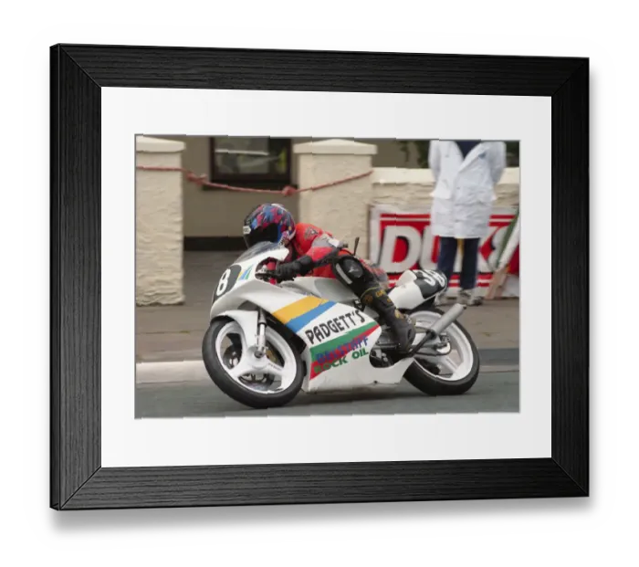 Framed Print : Paul Dobbs (Honda) 1999 Ultra Lightweight TT Framed Print : Paul Dobbs (Honda) 1999 Ultra Lightweight TT