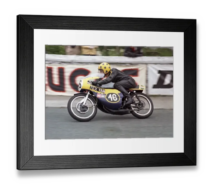 Framed Print : Neil Tuxworth (Yamaha) 1971 Ultra Lightweight TT Framed Print : Neil Tuxworth (Yamaha) 1971 Ultra Lightweight TT