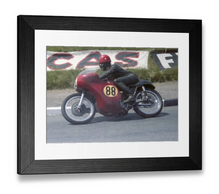 Framed Print : Bob Steele (Matchless) 1967 Senior TT Framed Print : Bob Steele (Matchless) 1967 Senior TT
