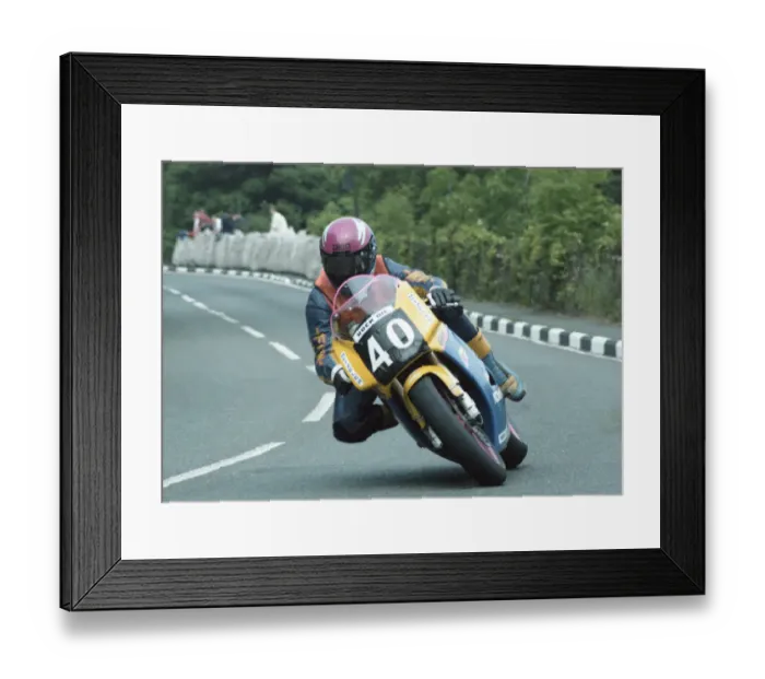 Framed Print : Uwe Sontop (Suzuki) 1992 Supersport 400 TT Framed Print : Uwe Sontop (Suzuki) 1992 Supersport 400 TT