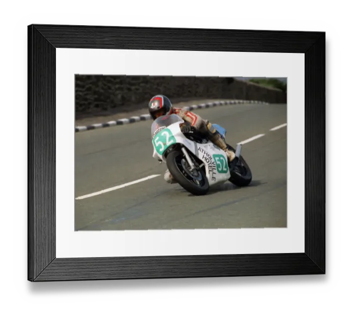 Framed Print : Ted Roebuck (Yamaha) 1989 Junior Manx Grand Prix Framed Print : Ted Roebuck (Yamaha) 1989 Junior Manx Grand Prix