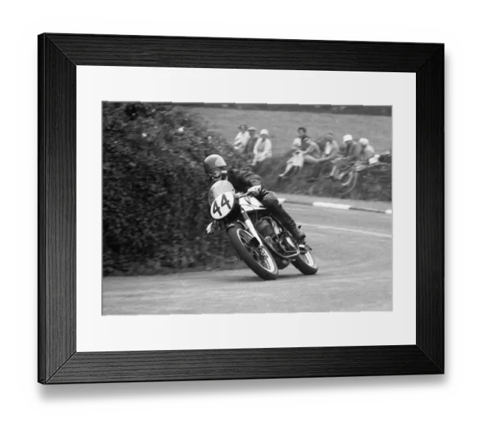 Framed Print : Raymond Rowe (Norton) 1962 Senior Manx Grand Prix Framed Print : Raymond Rowe (Norton) 1962 Senior Manx Grand Prix