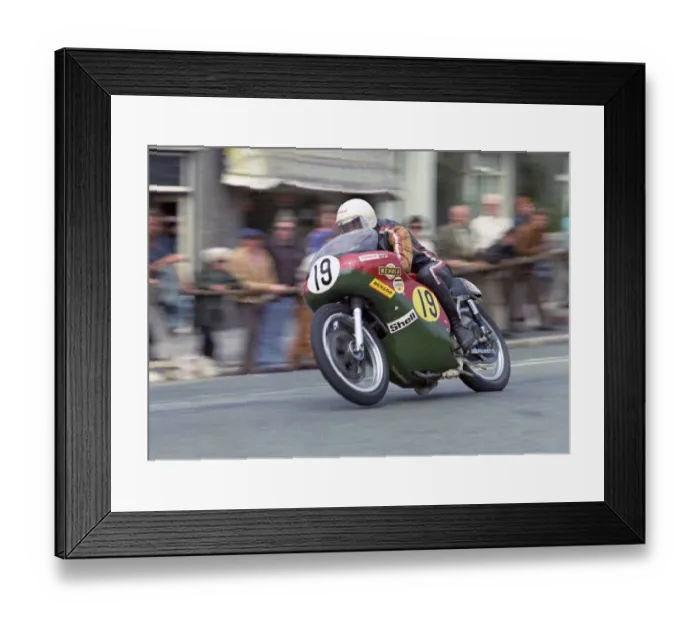 Framed Print : Selwyn Griffiths (Cowles Matchless) 1973 Senior TT Framed Print : Selwyn Griffiths (Cowles Matchless) 1973 Senior TT