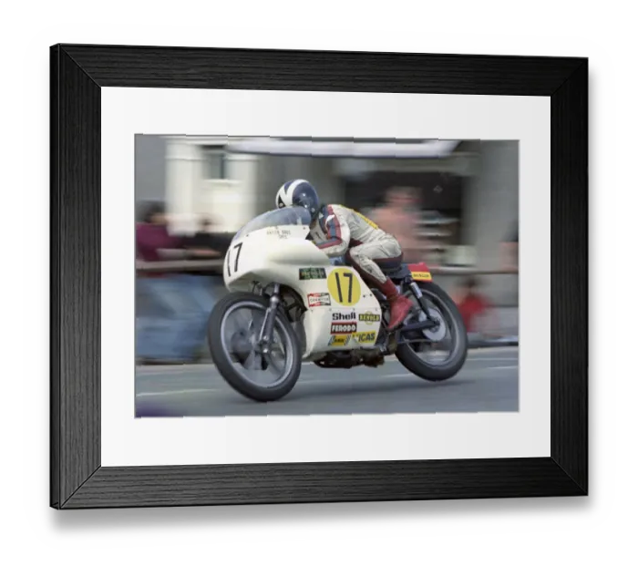Framed Print : Peter Williams (Arter Matchless) 1973 Senior TT Framed Print : Peter Williams (Arter Matchless) 1973 Senior TT