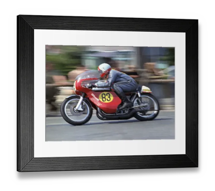 Framed Print : John Taylor (Seeley Suzuki) 1973 Senior TT Framed Print : John Taylor (Seeley Suzuki) 1973 Senior TT
