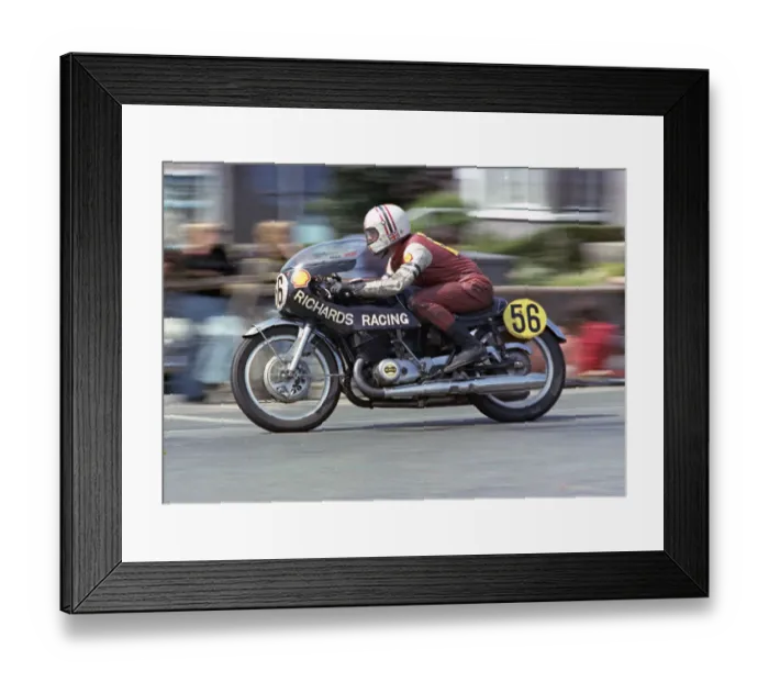 Framed Print : Godfrey Benson (Suzuki) 1973 Senior TT Framed Print : Godfrey Benson (Suzuki) 1973 Senior TT