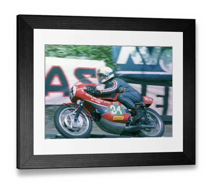 Framed Print : Ken Daniels (Yamaha) 1973 Lightweight TT Framed Print : Ken Daniels (Yamaha) 1973 Lightweight TT