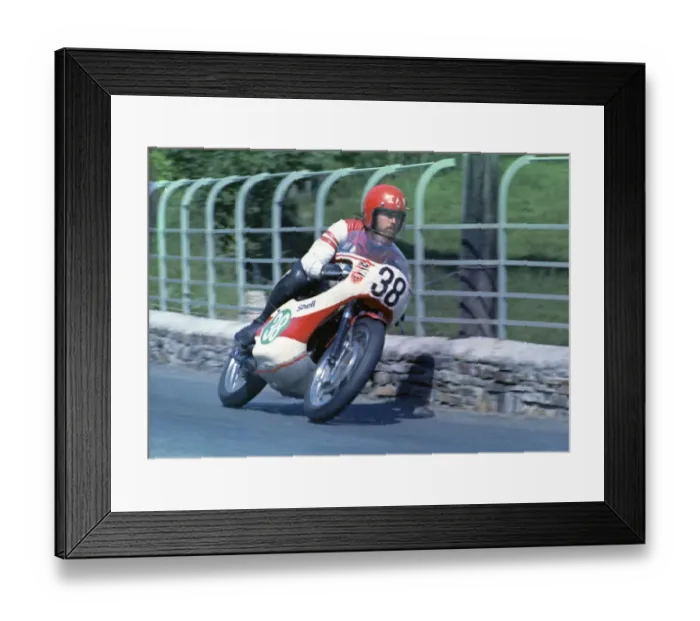 Framed Print : Ian Richards (Yamaha) 1973 Lightweight TT Framed Print : Ian Richards (Yamaha) 1973 Lightweight TT